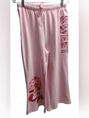 Strawberry Shortcake Pink 'Sweet' 🍓 Embroided Appliques Sweat Pants - Size: M